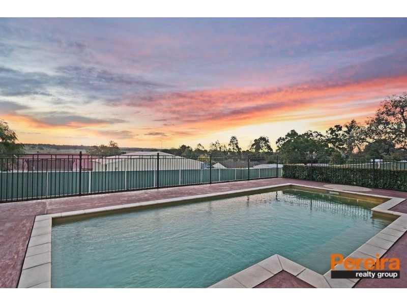 9 John Street, The Oaks NSW 2570