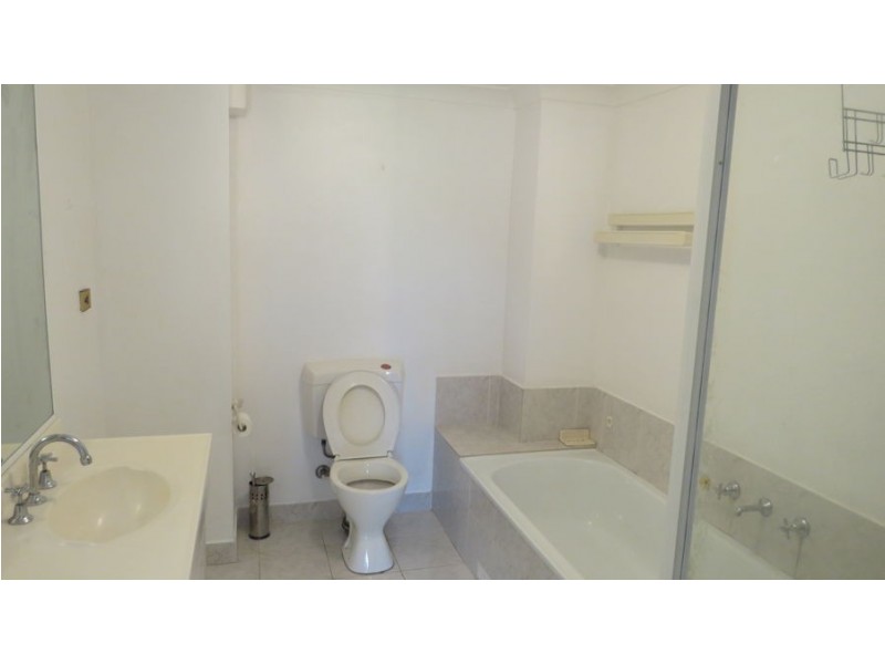 92/1 Riverpark Drive, Liverpool NSW 2170