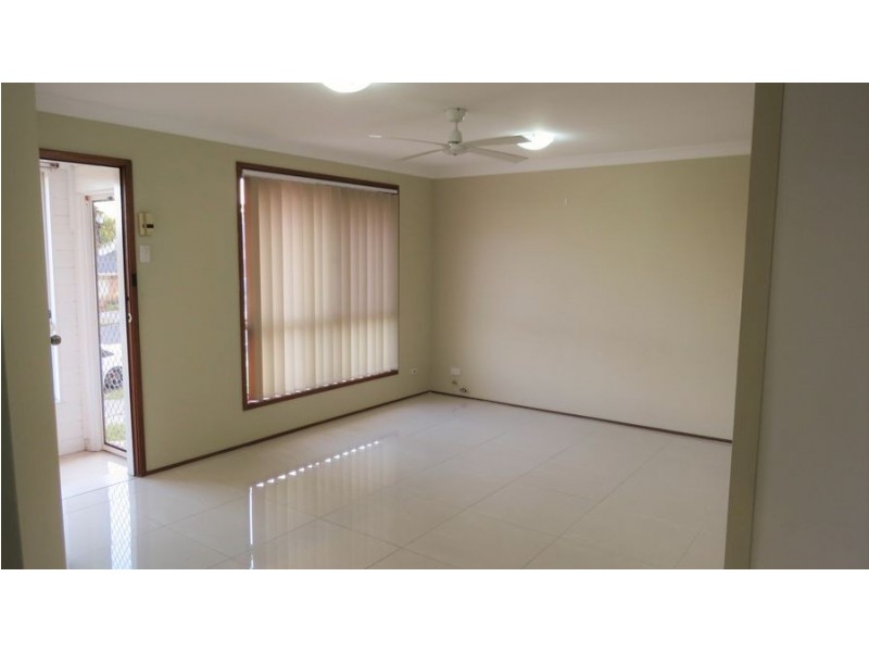 37 Aquamarine Drive, Eagle Vale NSW 2558