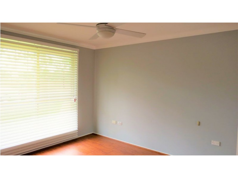 214 Welling Drive, Mount Annan NSW 2567