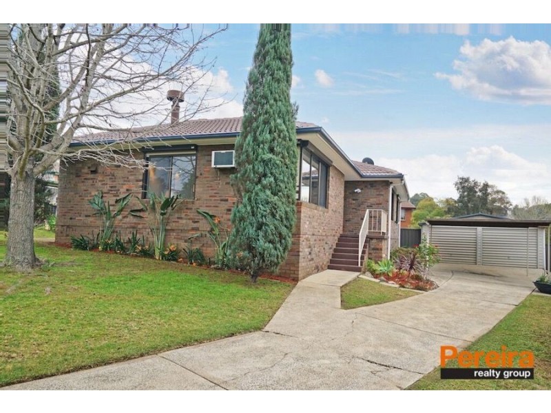 6 Cupar Place, St Andrews NSW 2566