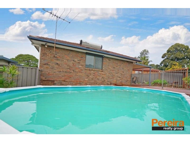 6 Cupar Place, St Andrews NSW 2566