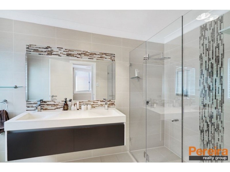 15 Alchornea Circuit, Mount Annan NSW 2567