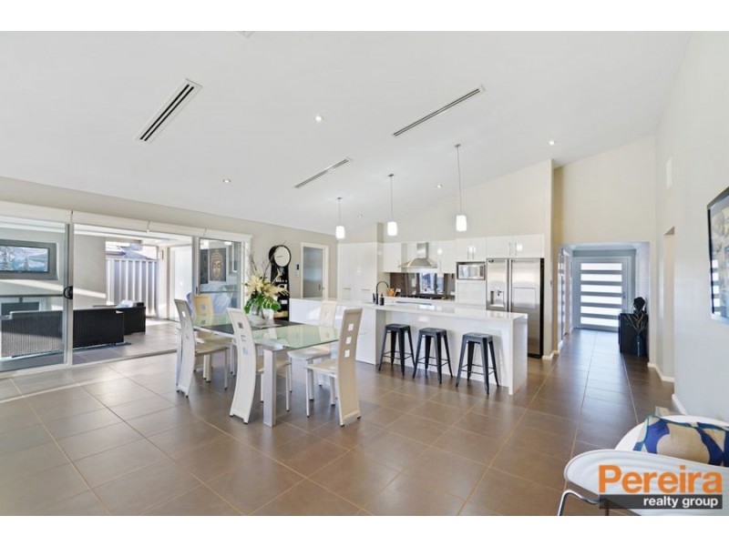 15 Alchornea Circuit, Mount Annan NSW 2567