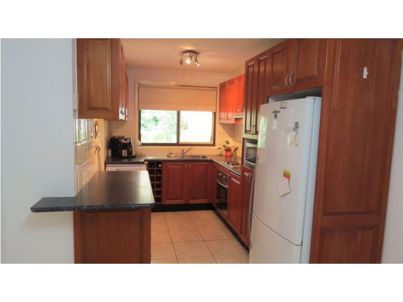 5 Pinot Street, Eschol Park NSW 2558