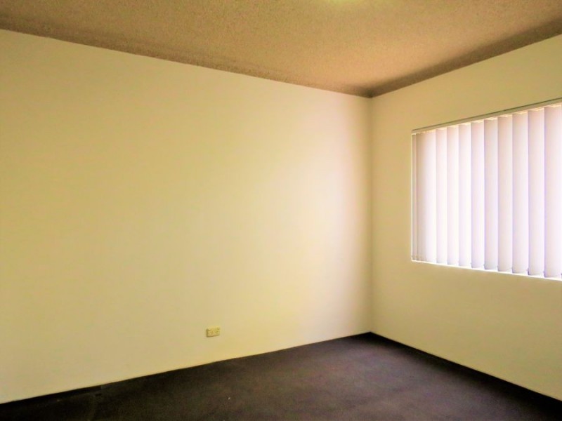 17/1 Waterside Crescent, Carramar NSW 2163