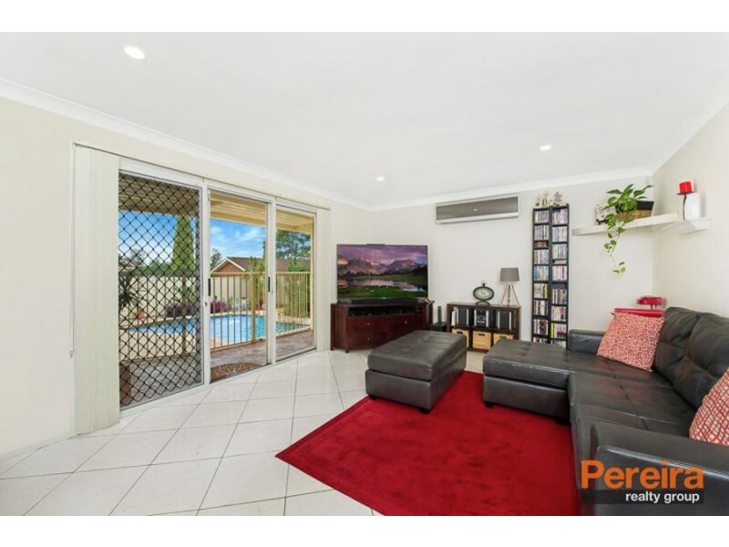 128 Epping Forest Drive, Kearns NSW 2558