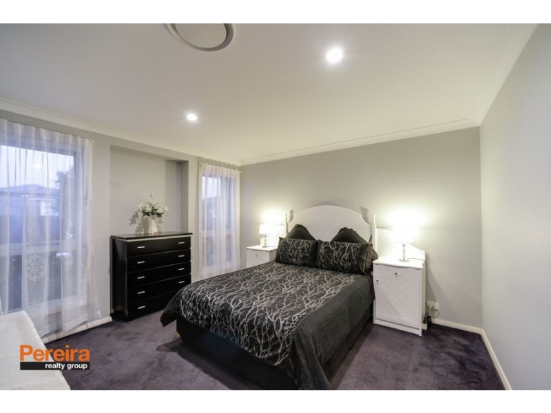 7 Kerr Road, Spring Farm NSW 2570