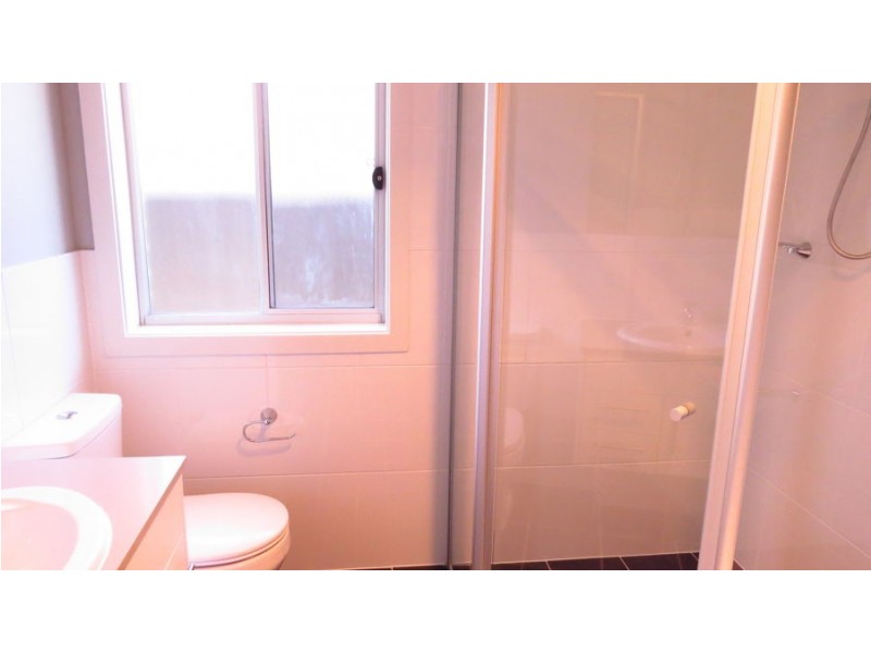 4 Gibson Street, Oran Park NSW 2570