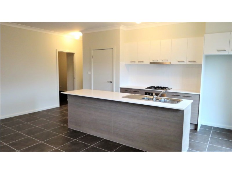 33 Blain Road, Spring Farm NSW 2570