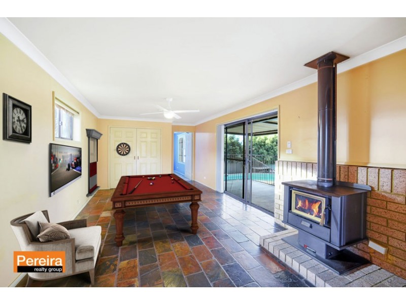 51 Edinburgh Crescent, St Andrews NSW 2566