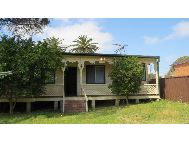 116 Waterloo Road, Greenacre NSW 2190