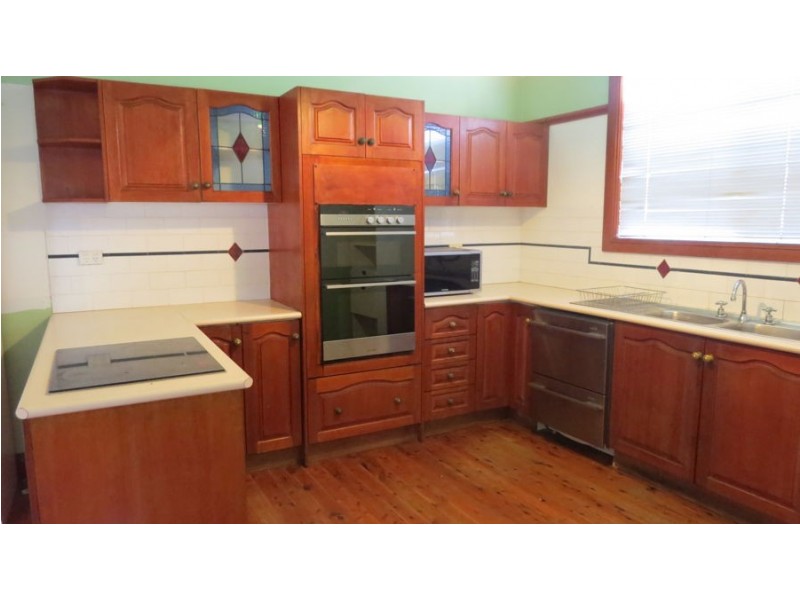 116 Waterloo Road, Greenacre NSW 2190