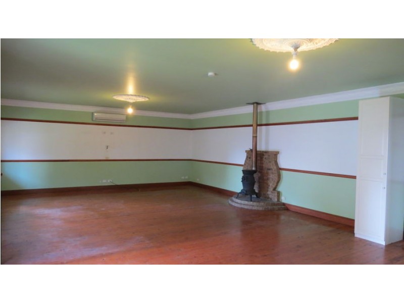 116 Waterloo Road, Greenacre NSW 2190