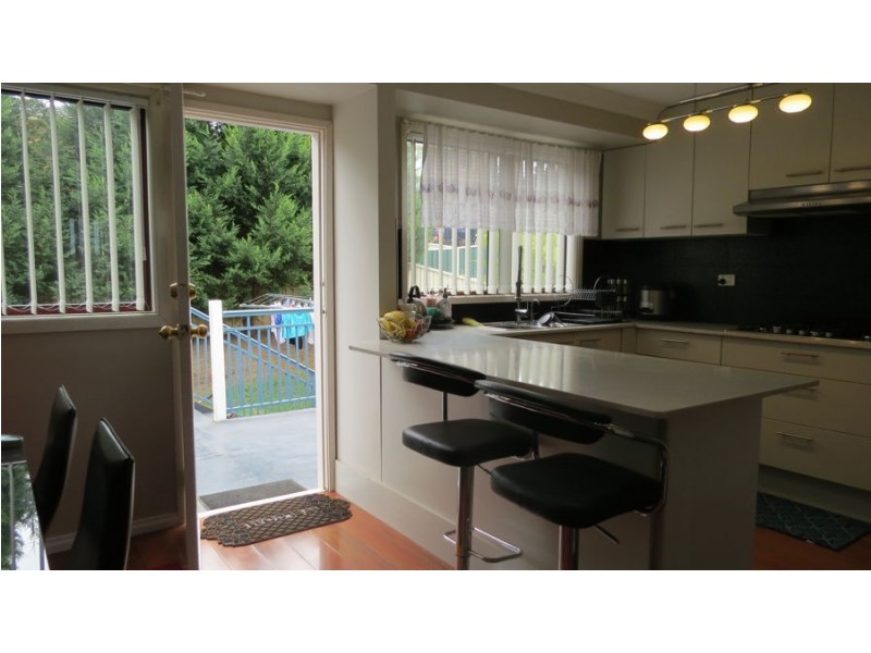 7 Kelso Place, St Andrews NSW 2566