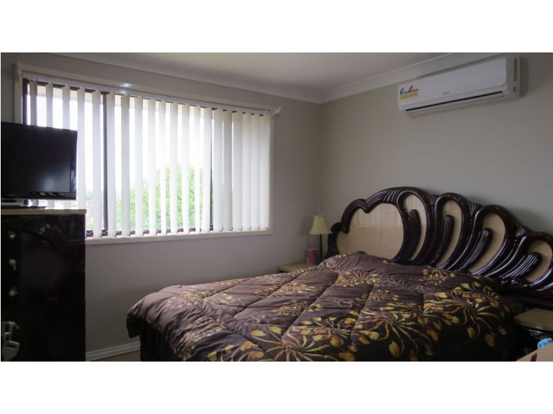 7 Kelso Place, St Andrews NSW 2566