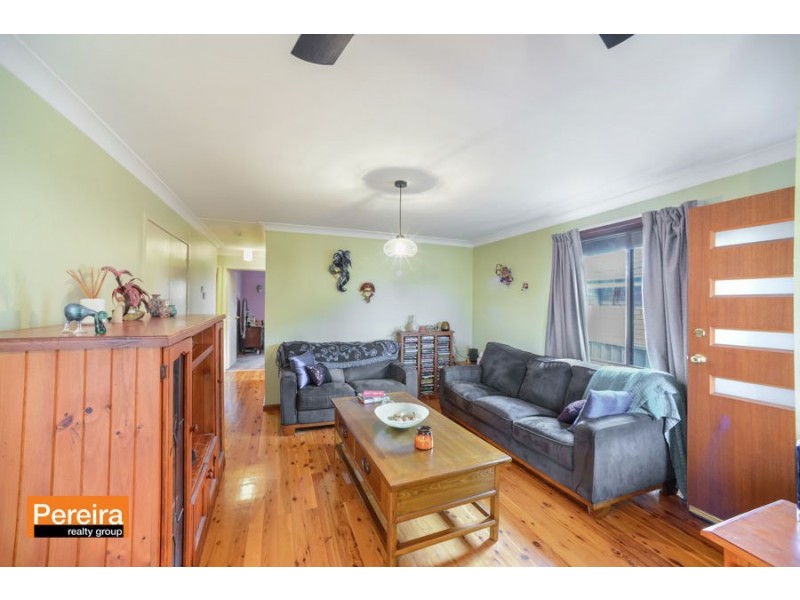 17 Euphrates Place, Kearns NSW 2558