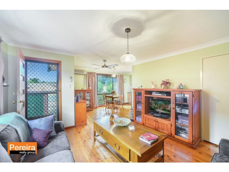 17 Euphrates Place, Kearns NSW 2558