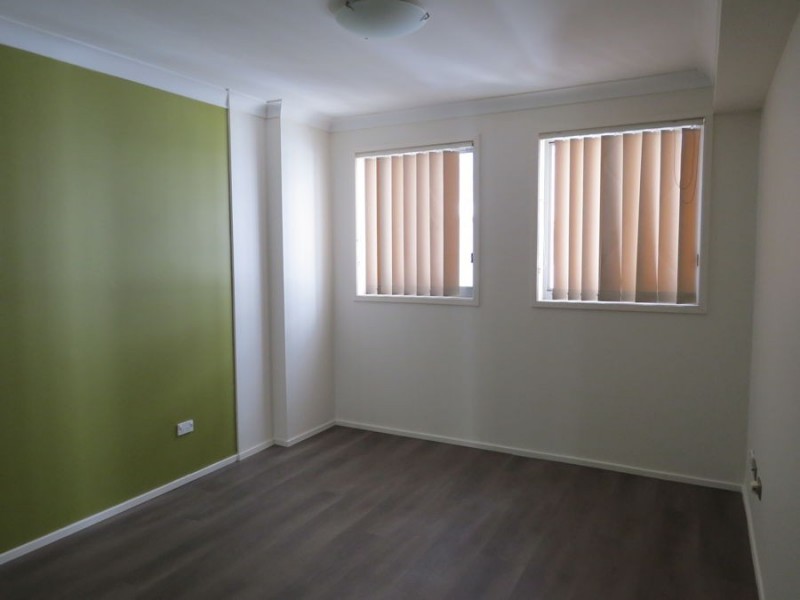 27/4-6 Lachlan Street, Liverpool NSW 2170