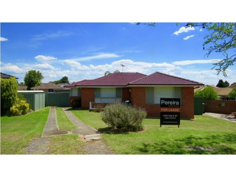 8 Rigo Place, Glenfield NSW 2167