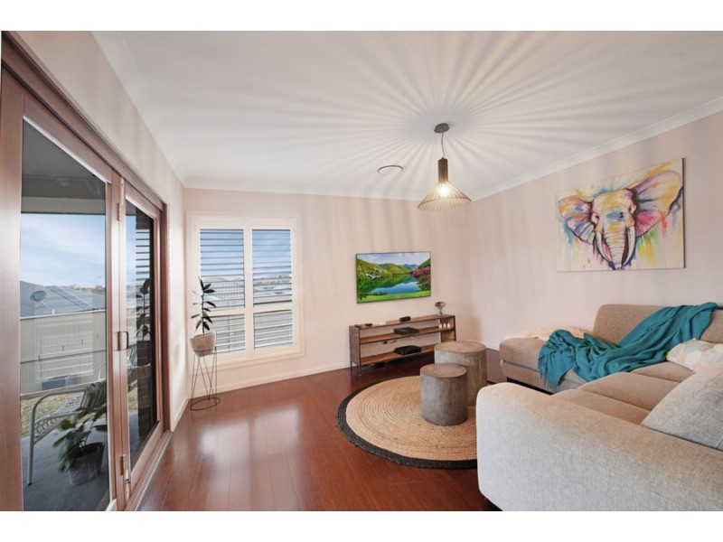 22 Dutton Street, Spring Farm NSW 2570