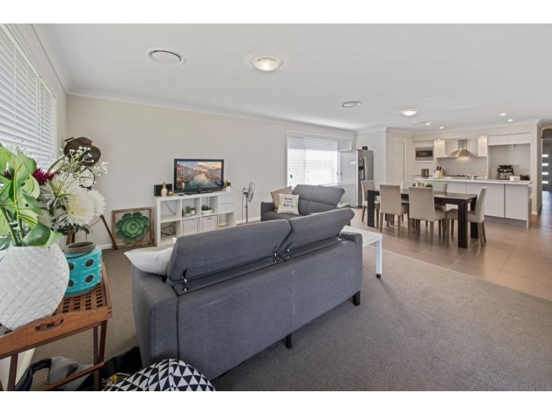 11 Wear Street, Oran Park NSW 2570