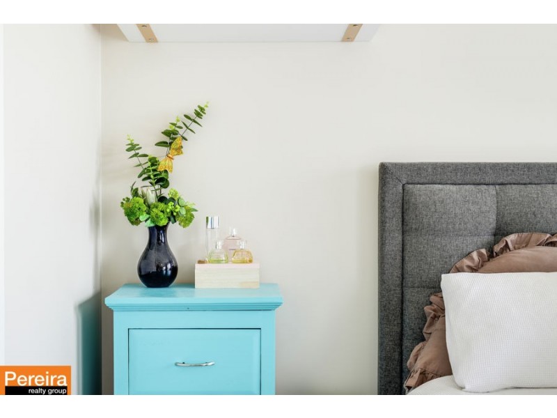 70 Minorca Circuit, Spring Farm NSW 2570