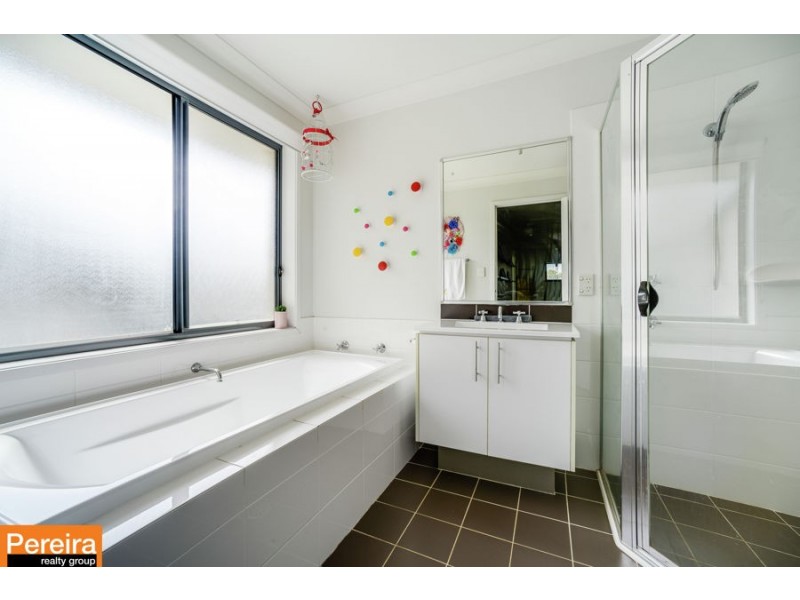 70 Minorca Circuit, Spring Farm NSW 2570