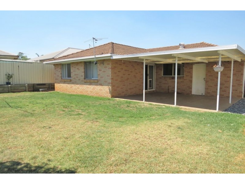 5 Westland Close, Raby NSW 2566