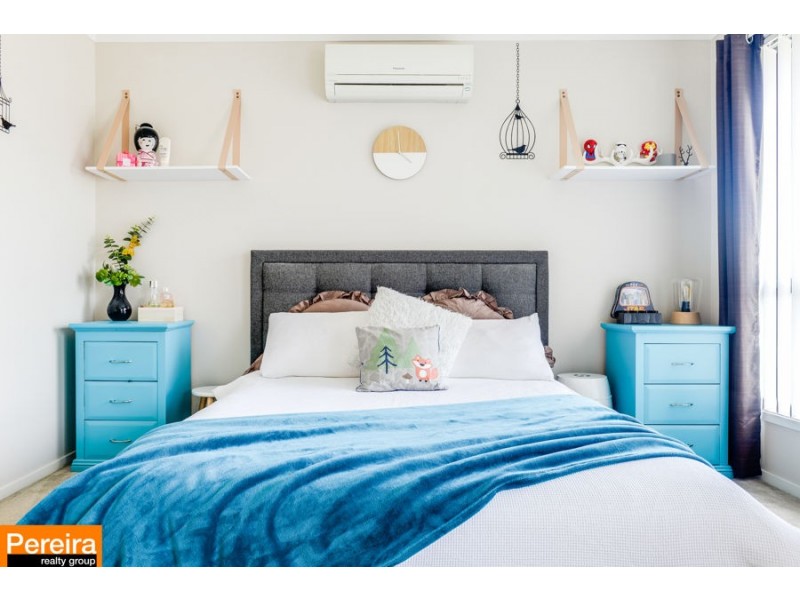 70 Minorca Circuit, Spring Farm NSW 2570