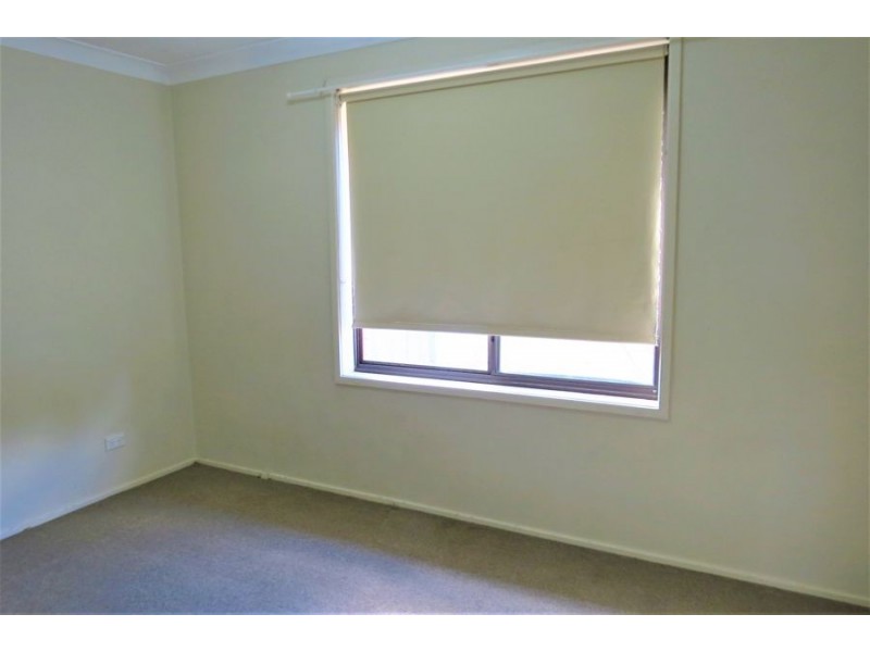 13 Church Street, Elderslie NSW 2570