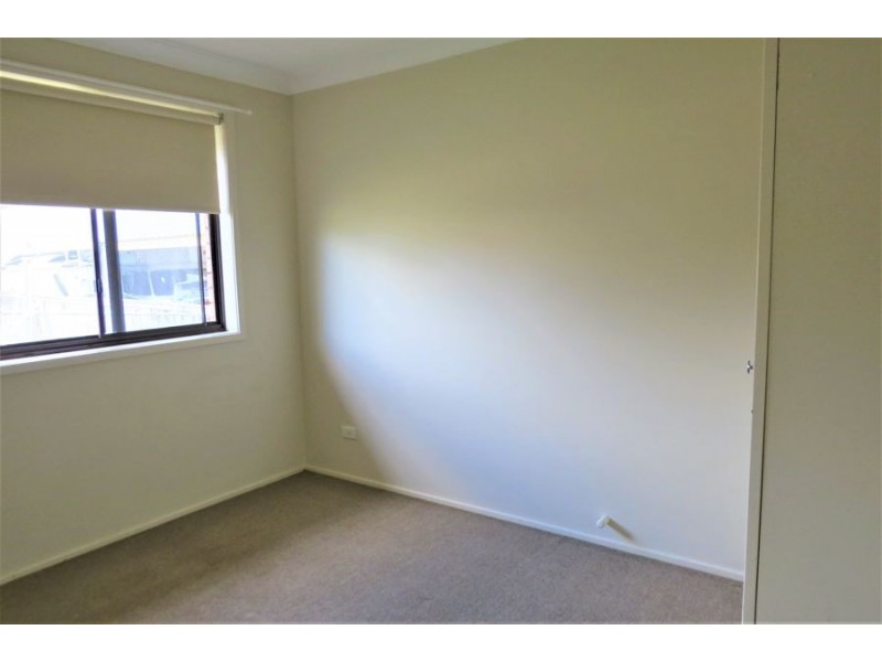 13 Church Street, Elderslie NSW 2570
