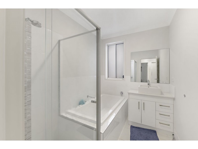 3 Daddo Street, Oran Park NSW 2570