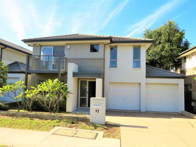 97 Atlantic Boulevarde, Glenfield NSW 2167