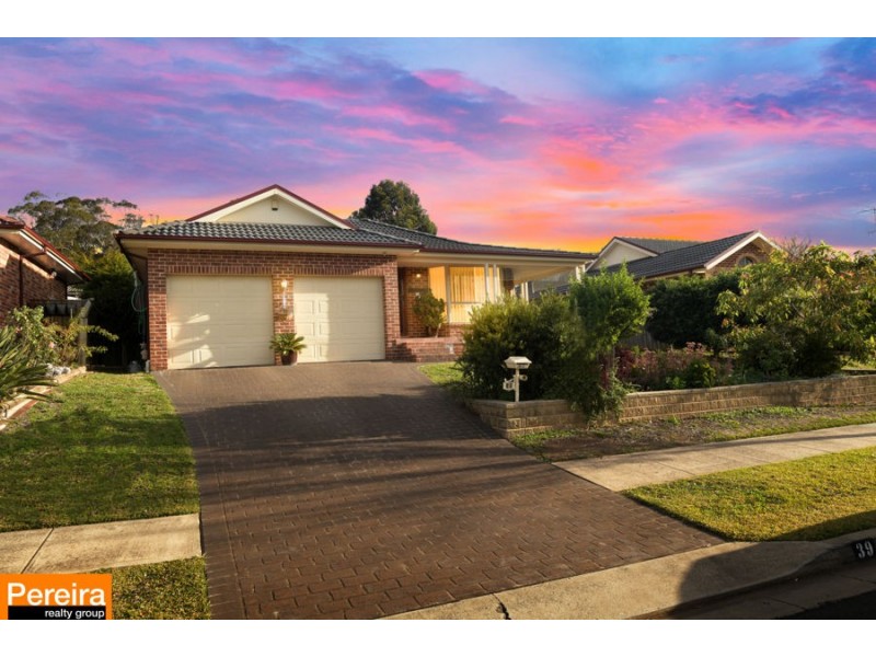 39 Glenfield Drive, Currans Hill NSW 2567