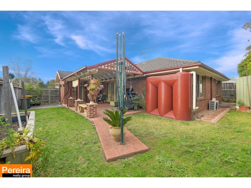39 Glenfield Drive, Currans Hill NSW 2567