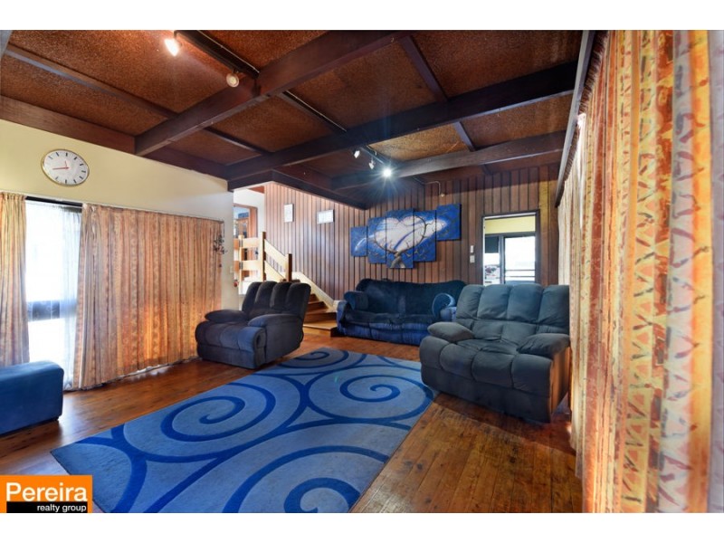 13 Uther Avenue, Bradbury NSW 2560