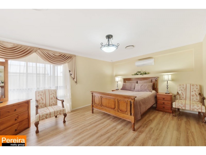 19 Clontarf Ave, Harrington Park NSW 2567