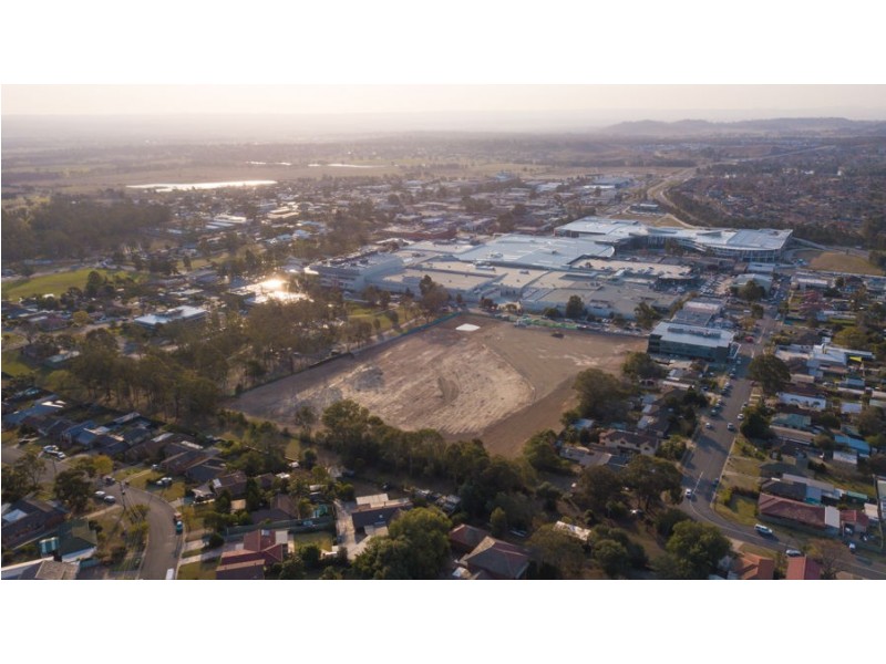 27 Leicester Street, Narellan NSW 2567