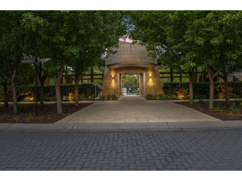 20 Darling Crescent, Harrington Park NSW 2567