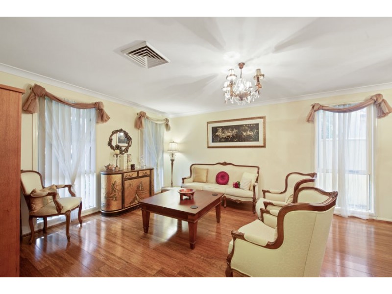 68 Tamworth Crescent, Hoxton Park NSW 2171