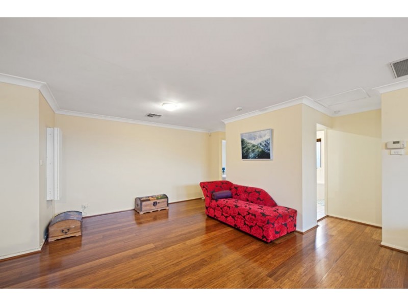 68 Tamworth Crescent, Hoxton Park NSW 2171