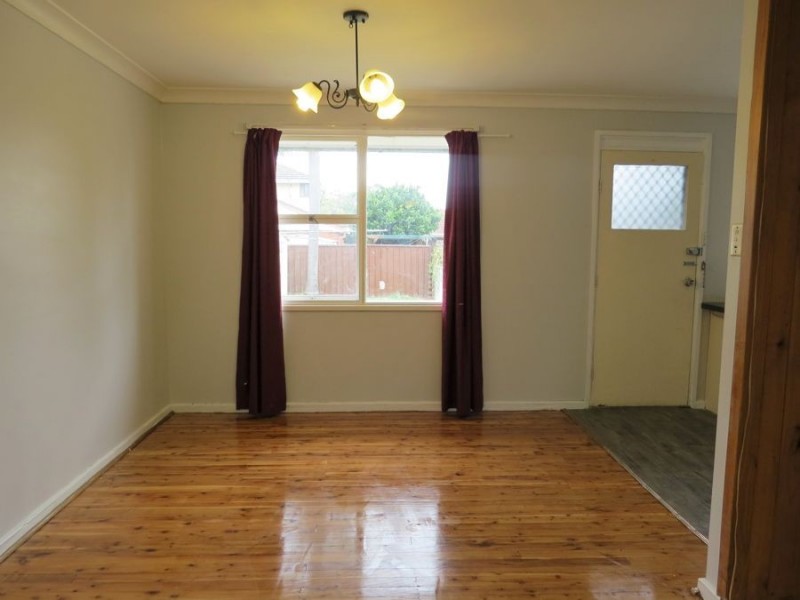 13 Manning Street, Campbelltown NSW 2560