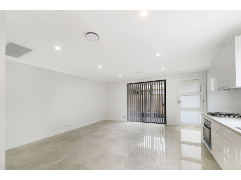 292a Mount Annan Drive, Mount Annan NSW 2567