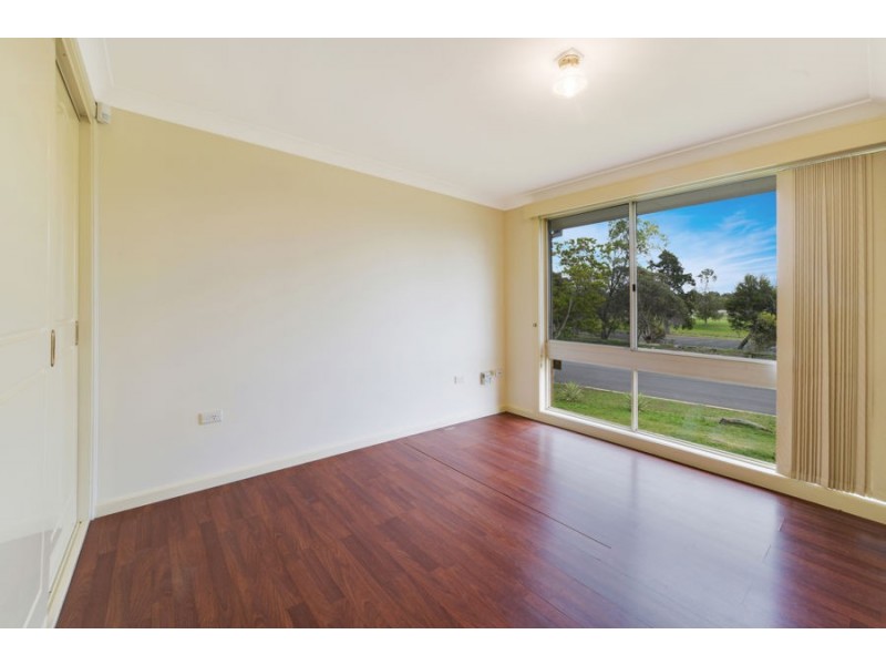 72 Stromeferry Crescent, St Andrews NSW 2566