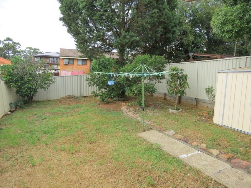 9 Methil Place, St Andrews NSW 2566