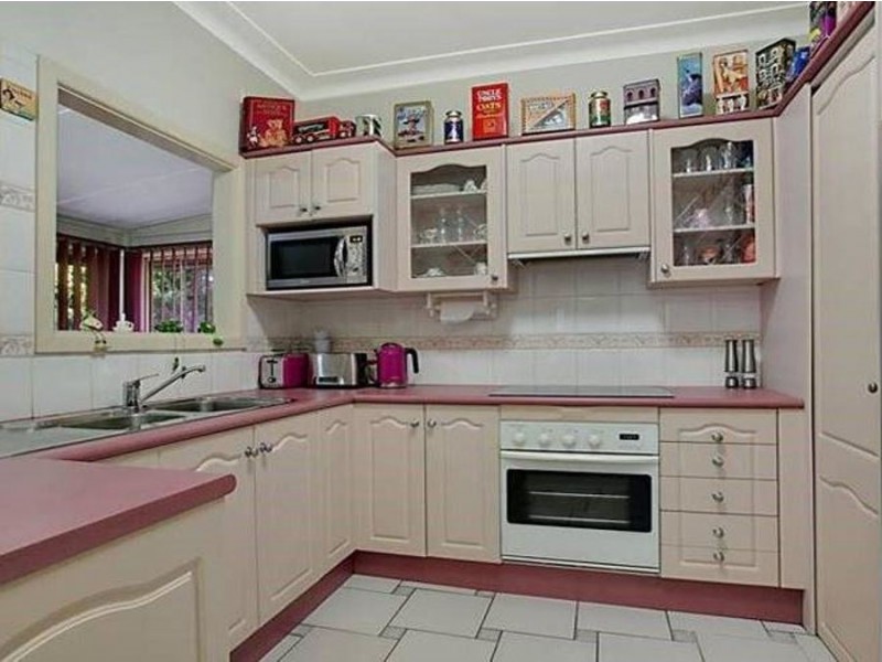 52 Bradbury Avenue, Campbelltown NSW 2560