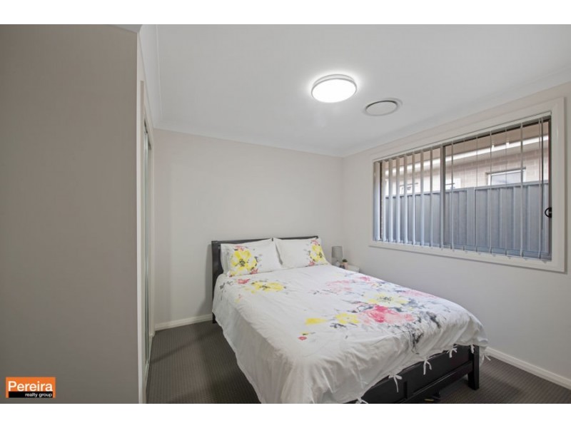 25 Tess Circuit, Oran Park NSW 2570