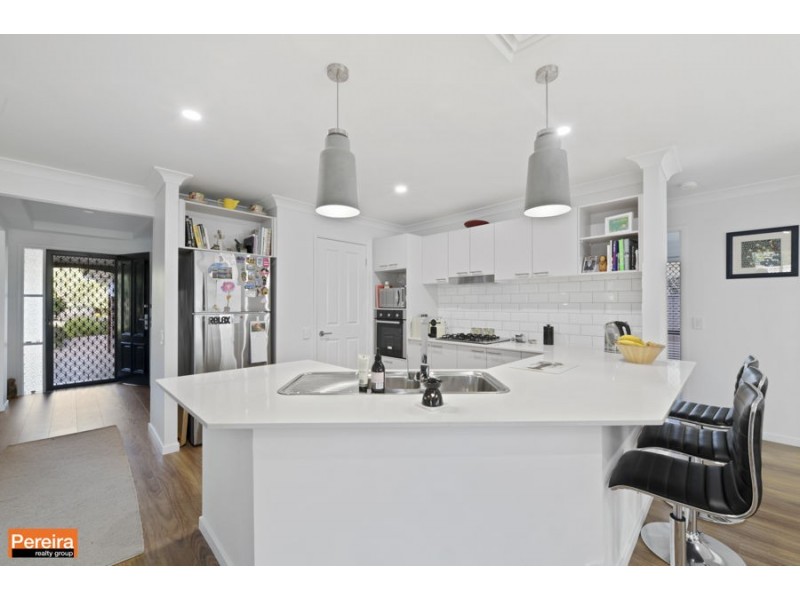 36 Lakeland Circuit, Harrington Park NSW 2567