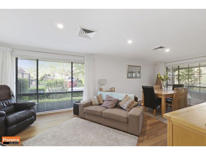 36 Lakeland Circuit, Harrington Park NSW 2567